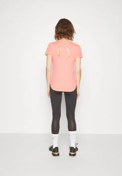 Puma Run Cloudspun Tee - Sports T-Shirt - Sunset Glow -Fashion clothing 00baaffcabef41dcbf1a2bd7be80b366