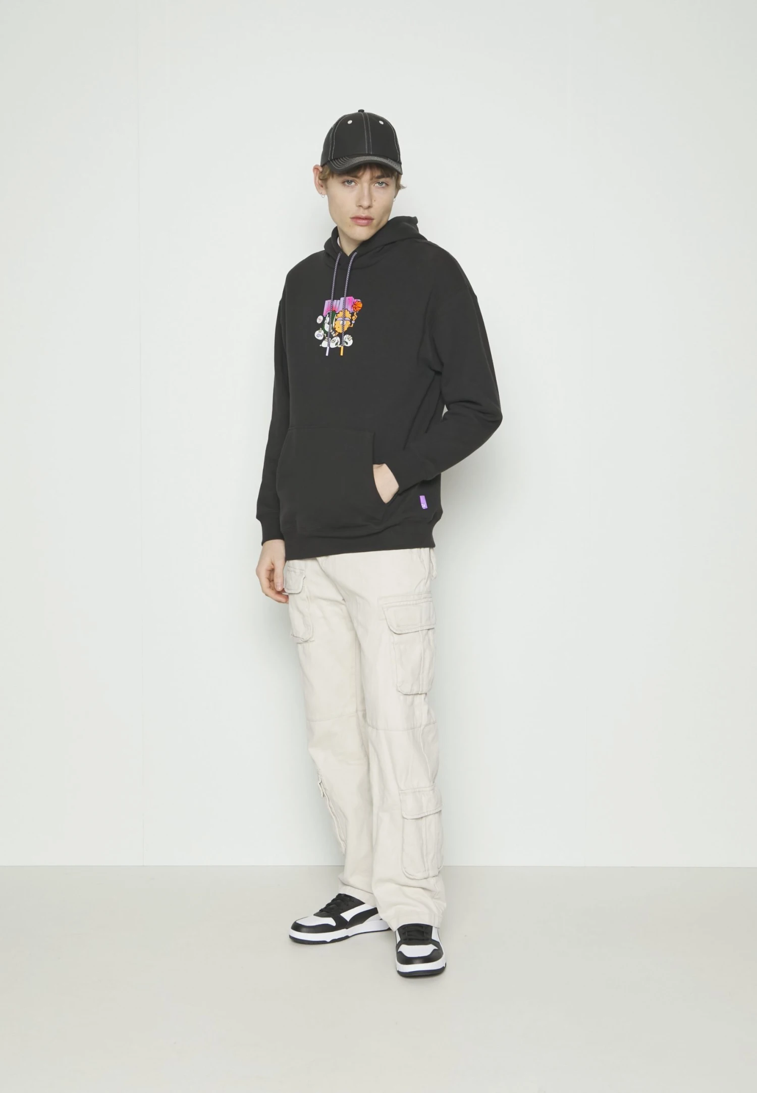 Puma Graphic Hoodie - Sweatshirt - Black 7 Puma Graphic Hoodie - Sweatshirt - Black - Image 5