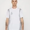 Puma King Pro - Sports T-Shirt - White/Concrete Gray -Fashion clothing 12d41f37f3234cb2bca0cf6b168a026e