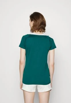 Puma Train Favorite Cat Tee - Sports T-Shirt - Varsity Green -Fashion clothing 143ddc10f055432a8482d884f55c56c7