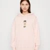 Puma Downtown Oversized Graphic - Hoodie - Rose Dust -Fashion clothing 162e1ecf50e24fa79891642ebb393dd2