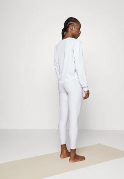 Puma Studio Yogini Luxe 7/8 - Leggings - Lavender Fog -Fashion clothing 16b3b095ef5746fbb2eae1879c00e0bd