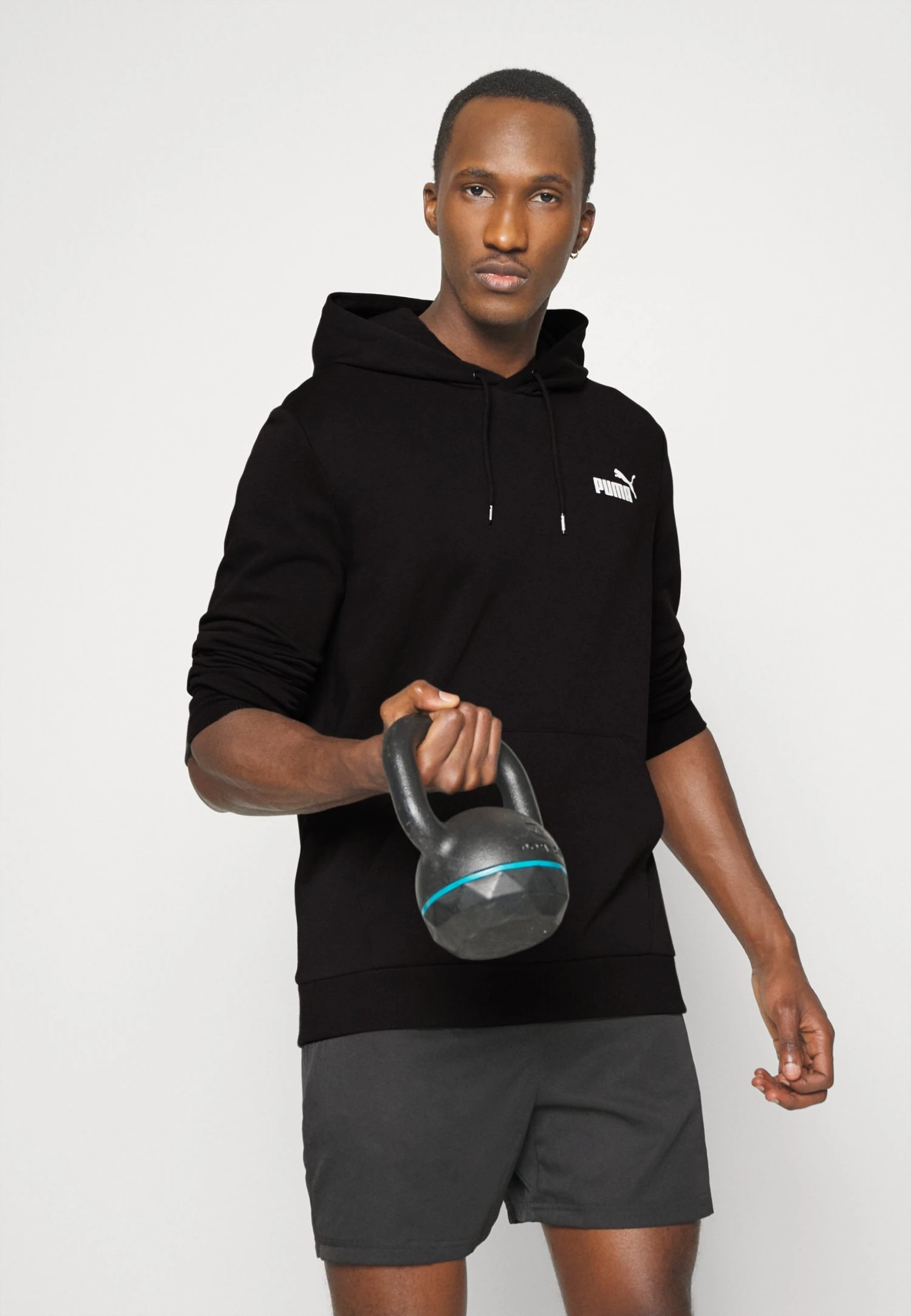 Puma Ess Small Logo Hoodie - Hoodie - Black 6 Puma Ess Small Logo Hoodie - Hoodie - Black - Image 4