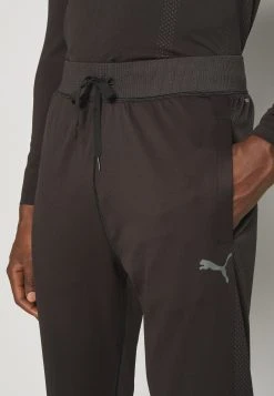 Puma Train Formknit Seamless - Tracksuit Bottoms -Fashion clothing 1e4edba4fcb24b2998dd8614d2b16320