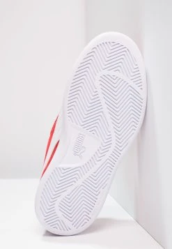 Puma Smash - Trainers - High Risk Red/White -Fashion clothing 1f32def4883847b7b29a5c1b660c532b