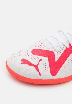 Puma Future Play It - Indoor Football Boots - White/Fire Orchid -Fashion clothing 211f533870674fcf90c8850794497041