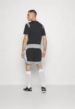 Puma King Pro - Sports Shorts - Black/White -Fashion clothing 2dc7fc9193a24aa1bf7b43e5040c7ffc