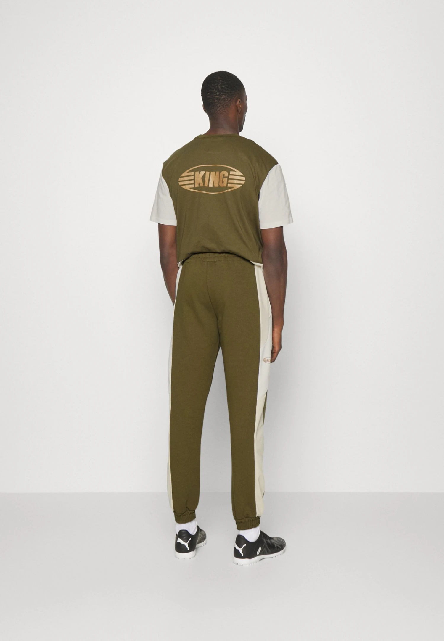 Puma King Top Sweat Pants - Tracksuit Bottoms - Olive Drab/Alpine Snow 5 Puma King Top Sweat Pants - Tracksuit Bottoms - Olive Drab/Alpine Snow - Image 3