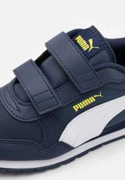 Puma Runner Unisex - Trainers - Peacoat/Lemon/Sherbert -Fashion clothing 322871047e9b47ddae4beb3a39cfdd28
