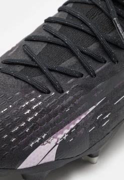 Puma Ultra Ultimate Fg/Ag - Moulded Stud Football Boots - Black/White -Fashion clothing 32a71324353a4a2cb0e909a2f77367ed