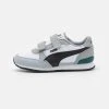 Puma Runner Unisex - Trainers - White/Black/Cool Mid Gray -Fashion clothing 3339931bafd84646a6ea038a322f7e95