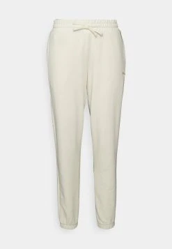 Puma Ess Better - Tracksuit Bottoms - Off White -Fashion clothing 39baeac74e884756b240b8fdb8f450a5