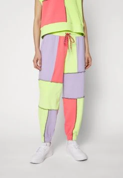 Puma X The Ragged Priest Relaxed - Tracksuit Bottoms - Multi-Coloured -Fashion clothing 3a97b8d3a20b434b8199da0236683550