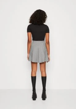 Puma Classics Bodysuit - Print T-Shirt -Fashion clothing 3cd6facabcbe46a298e03c1dca6bc858