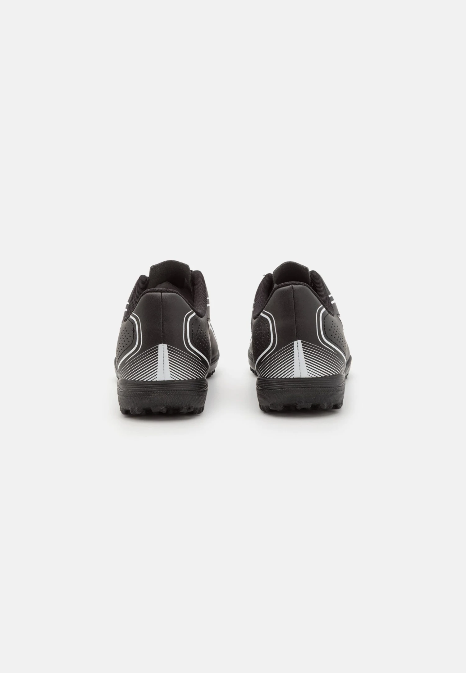Puma Vitoria Tt - Astro Turf Trainers - Black/White 5 Puma Vitoria Tt - Astro Turf Trainers - Black/White - Image 3