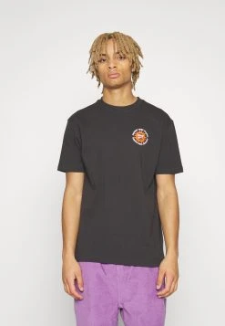 Downtown Graphic Tee - Print T-Shirt - Puma Black -Fashion clothing 40af9136f92d46ada97a49d15025b4ec