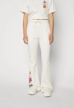 Puma Liberty Flared Pants - Tracksuit Bottoms - Pristine -Fashion clothing 44386947a8df434f8ea87ae3081c3bcc