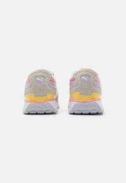 Puma Cruise Rider Peony Ps - Trainers - Peach Smoothie/White/Spring Lavender -Fashion clothing 4779c7cdf02f43a397502dd80a5e4e09