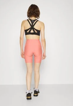 Puma Run Ultraform Short - Leggings - Sunset Glow -Fashion clothing 4d3b756aa6dc47c4a99346bfad93d6e4