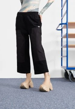 Downtown Corduroy Pants - Trousers - Puma Black