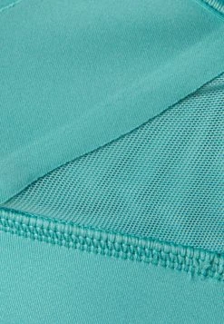 Puma Low Impact Fashion Luxe Bra - Light Support Sports Bra - Porcelain -Fashion clothing 516c35ba3f724edaa2fd2e8bf501b57a