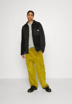 Puma Downtown - Summer Jacket - Black -Fashion clothing 522794c7b5794884bde162c554706791