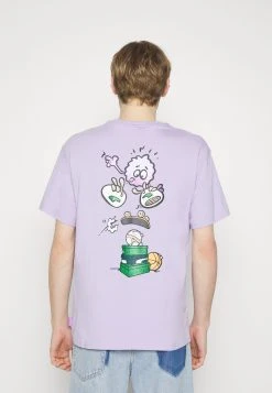 Puma Graphic Tee - Print T-Shirt - Vivid Violet -Fashion clothing 52f2a613ef0f45f59c8e2e6bc43a36ca