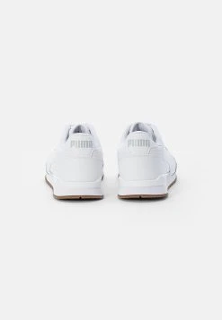 Runner V3 Unisex - Trainers - Puma White/Puma White/Gum -Fashion clothing 57d84fa36272485da1892e9a1d5cca91