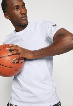 Puma Fangear Graphic Tee - Basic T-Shirt - White -Fashion clothing 58498ff4d06846eeac2ece91a528bca5