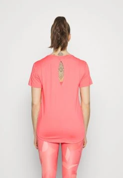 Puma Studio Yogini Lite Tee - Sports T-Shirt - Loveable -Fashion clothing 5f91aa097eaa4a0fb6684bbec9c0385d