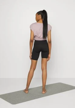 Studio Foundation Short - Leggings - Puma Black -Fashion clothing 5ffd2ce92fff456c96fd3c2a7380ed30