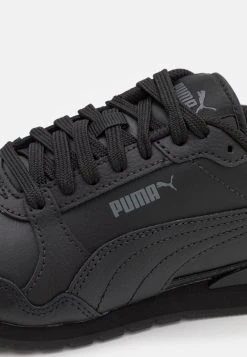 Puma Runner Jr Unisex - Trainers - Black -Fashion clothing 681327cb89c841479fee43e89a8fa7fc