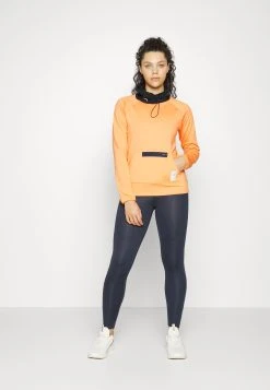 Puma Run First Mile Midlayer - Sports T-Shirt - Deep Apricot -Fashion clothing 68d75b999a1f44688e976800d43e2a39