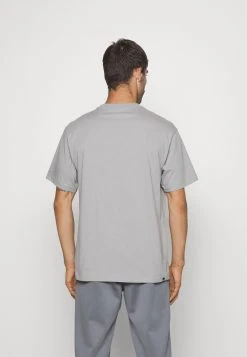 Puma Rad/Cal Tee - Basic T-Shirt - Concrete Gray -Fashion clothing 6db3d5cace6846cda955fb3b9b52868f