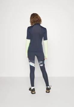 Puma Individualliga Women Zip - Sweatshirt - Parisian Night/Fizzy Light -Fashion clothing 6fa320590d514c128f5995d995bcd793