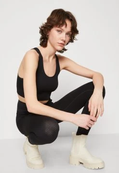 Puma Infuse Crop - Top -Fashion clothing 73631159799d4a2c86c41de3f4c212c9