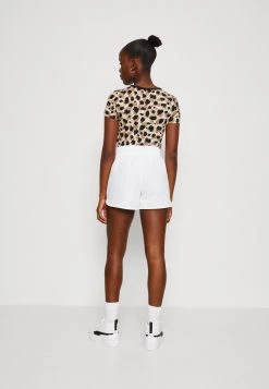 Puma Team - Shorts - White -Fashion clothing 813380e1825e49338dd84c29ae2bd61d