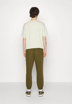 Puma Tracksuit Bottoms - Gruen -Fashion clothing 839f197b8e9d41c9a40f11de8406cf56