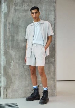 Puma Classics - Tracksuit Bottoms - Platinum Gray -Fashion clothing 887525d807f243d383df2b8f929b3136