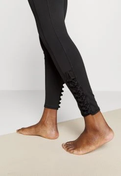 Puma Studio Trend - Leggings - Black -Fashion clothing 8a452b4a2741477784de8eedcda527ce