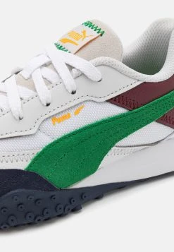 Puma Blacktop Rider Ps Unisex - Trainers - White/Archive Green/Navy -Fashion clothing 91f5251e4bce404589298098ca34ab3d