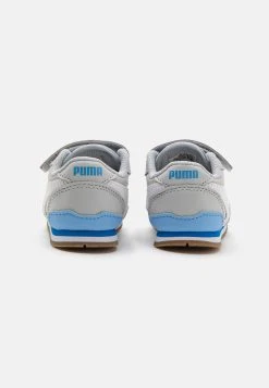 Puma St Runner Unisex - Trainers - Light Grey/Blue -Fashion clothing 927b6f0617b64735b5ebeea76d2fa657