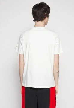 Puma Ferrari Race Heritage Big Shield Tee - Print T-Shirt - Warm White -Fashion clothing 9a9cb7f0ebcf4daab6f03c3293fb6abb