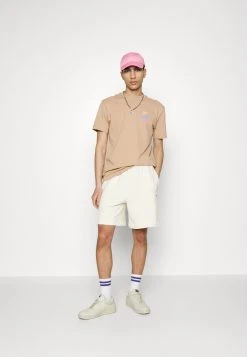 Puma Downtown Graphic Tee - Print T-Shirt - Dusty Tan -Fashion clothing 9c3da7b37f0f4957a869bf7c032d2b24