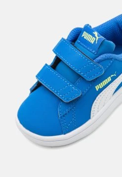 Puma Smash Buck- Trainers - Victoria Blue/White/Green -Fashion clothing aa9230f058984c6fbf9a6b30d73d2a4a