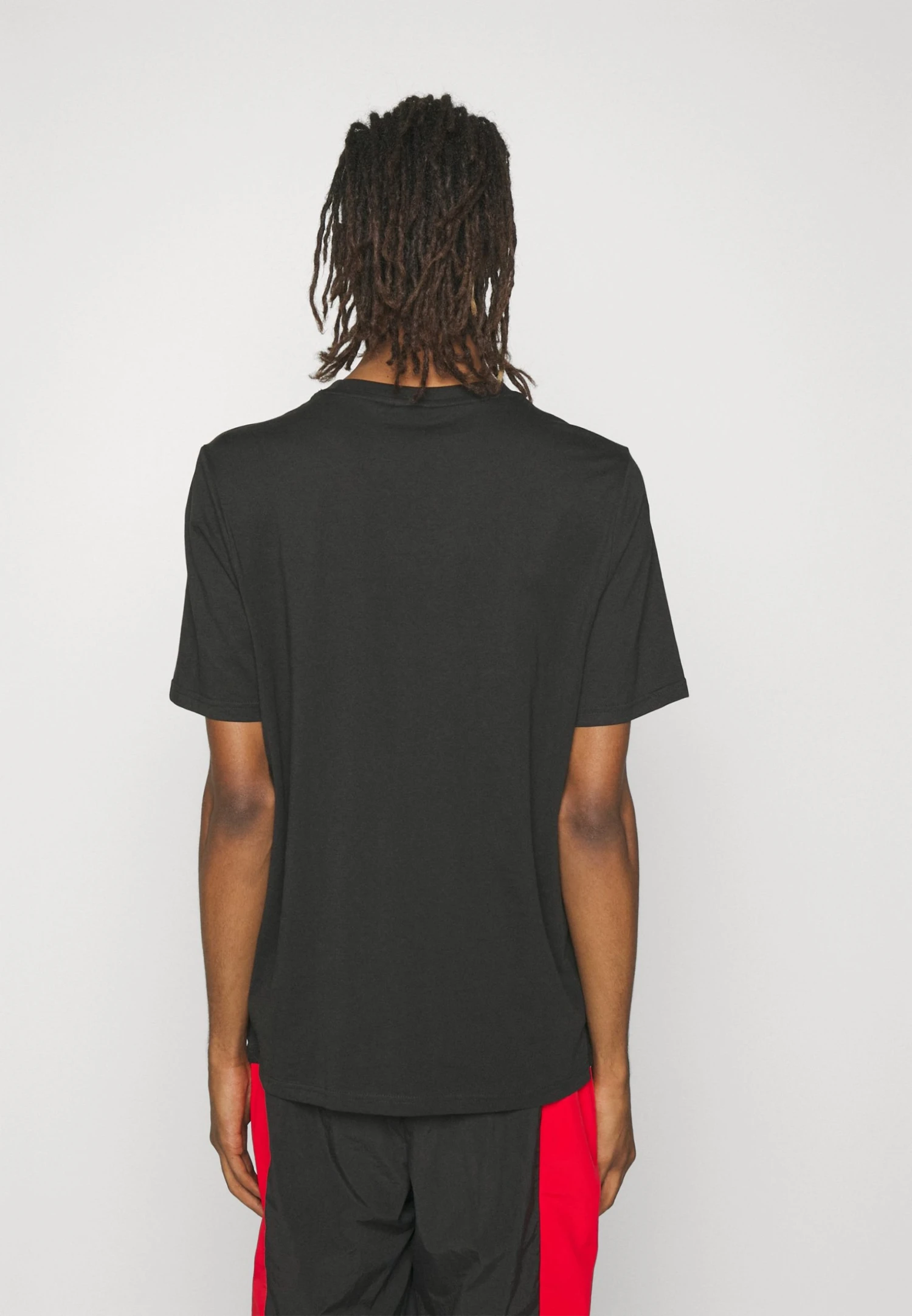 Puma Graphics Café Tee - Print T-Shirt - Black 6 Puma Graphics Café Tee - Print T-Shirt - Black - Image 4