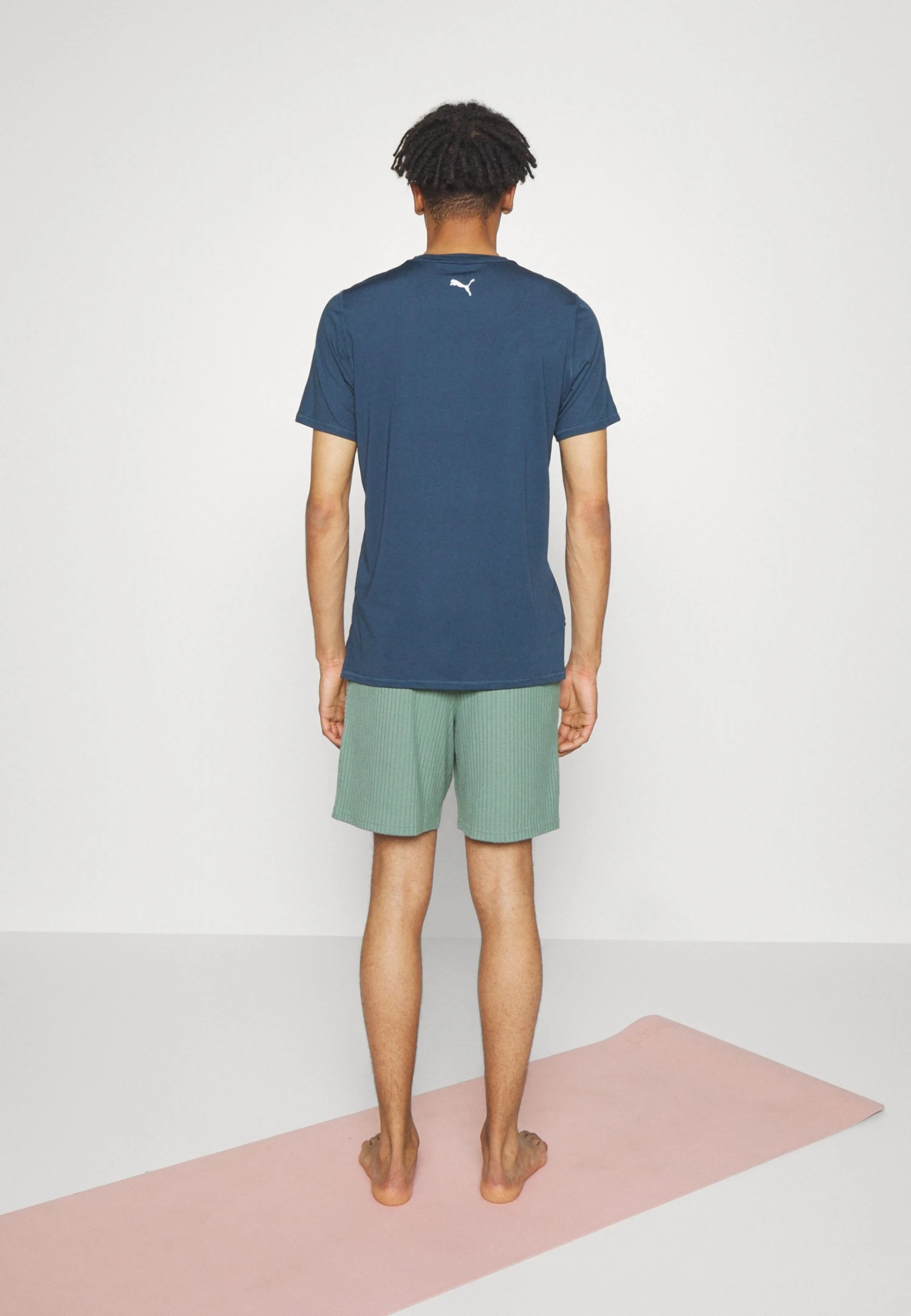 Puma Studio Unwind Short - Sports Shorts - Eucalyptus 5 Puma Studio Unwind Short - Sports Shorts - Eucalyptus - Image 3