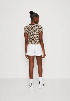 Puma DowntownSlim Tee - Print T-Shirt - Granola -Fashion clothing ba101165f25a45e9878ebfec9d7c7150