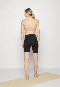 Puma Low Impact Strappy Bra - Light Support Sports Bra - Rosette -Fashion clothing ba9b945dead64d26b407070b7d419eb1