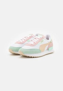 Puma Future Rider Soft - Trainers - White/Rose Dust -Fashion clothing bac7889d773f4aa9b8c930768ddbb45a